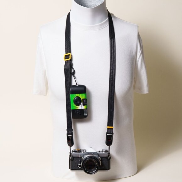 Black Yellow Adjustable 30-52" Camera Strap Peak Design Anchors  D-Ring Mount - Picture 8 of 9